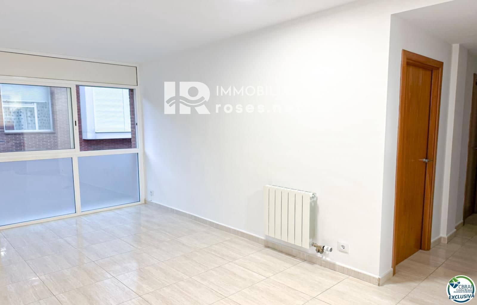 2 bedroom Flat for sale in Figueres - € 135,000 (Ref: 10136325)