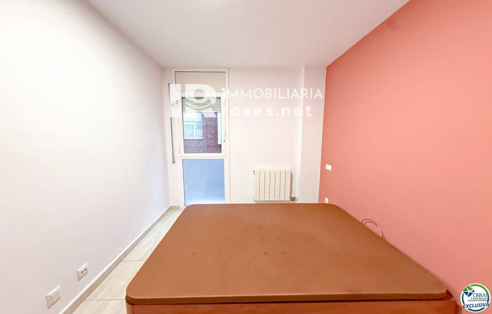 2 bedroom Flat for sale in Figueres - € 135,000 (Ref: 10136325)