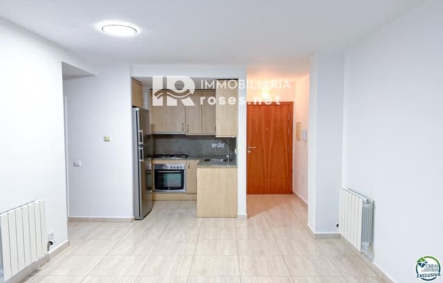 2 bedroom Flat for sale in Figueres - € 135,000 (Ref: 10136325)