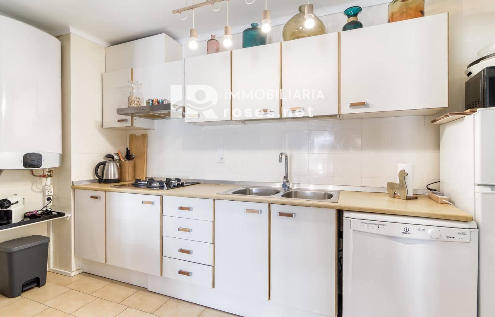 2 bedroom Flat for sale in Roses - € 169,500 (Ref: 10140050)