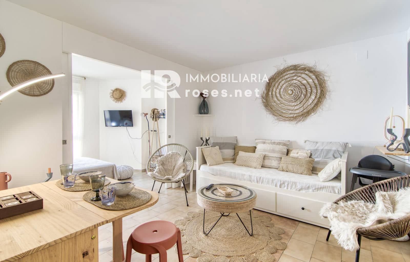 2 bedroom Flat for sale in Roses - € 169,500 (Ref: 10140050)