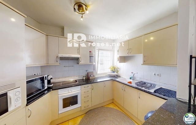 3 soveværelse Lejlighed til salg i Santa Margarida, Roses - € 279.000 (Ref: 10140051)