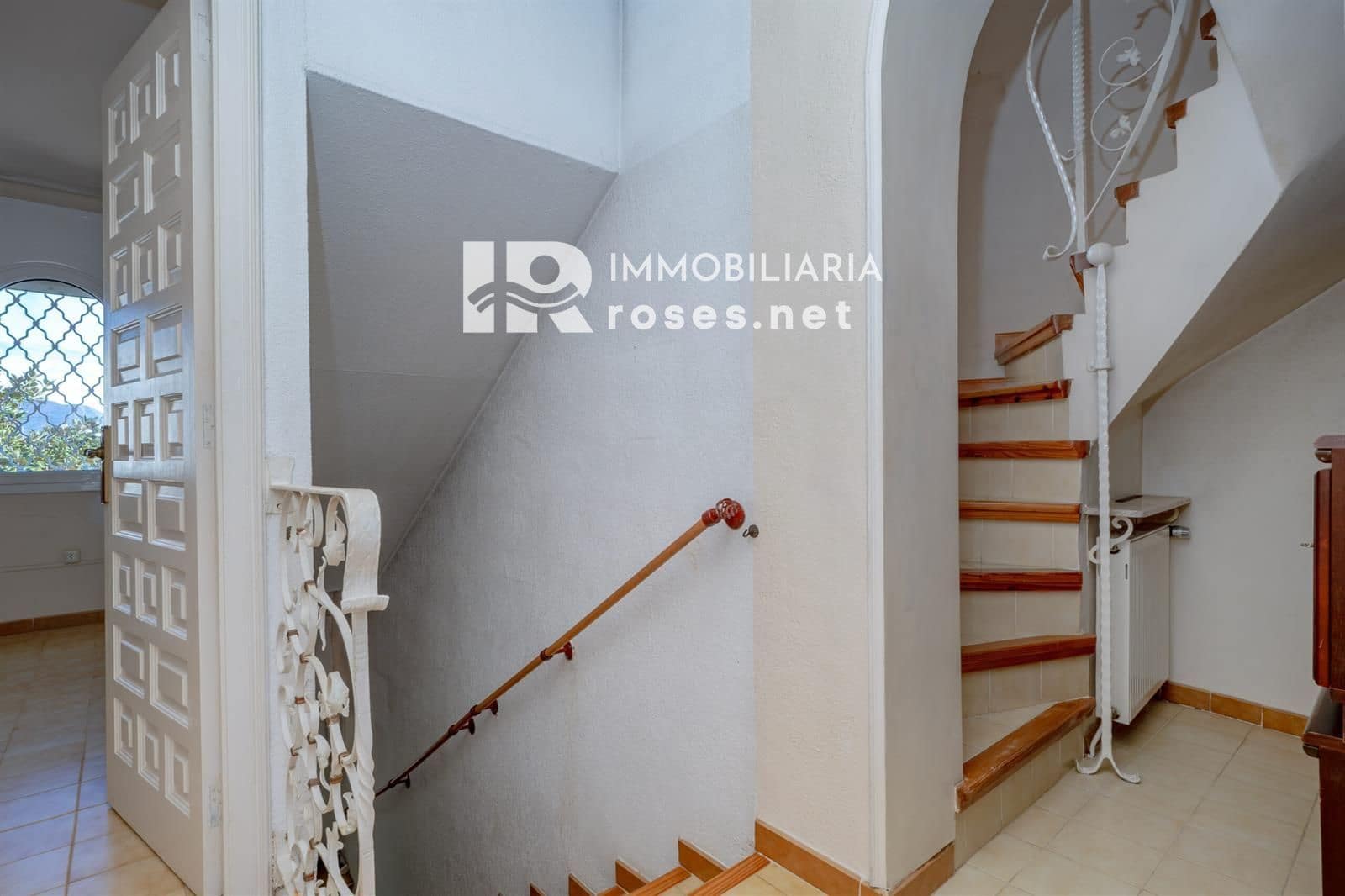 3 soverom Villa til salgs i Empuriabrava med svømmebasseng garasje - € 460 000 (Ref: 10158127)