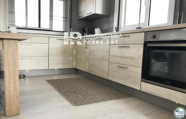 1 chambre Appartement à vendre à Santa Margarida, Roses avec garage - 178 000 € (Ref: 10165086)