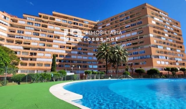 2 soveværelse Lejlighed til salg i Santa Margarida, Roses med swimmingpool - € 185.000 (Ref: 10165087)