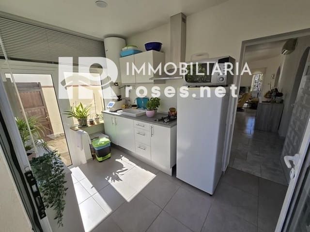 2 Zimmer Villa zu verkaufen in Empuriabrava, Castelló d'Empúries mit Pool Garage - 495.000 € (Ref: 10169348)