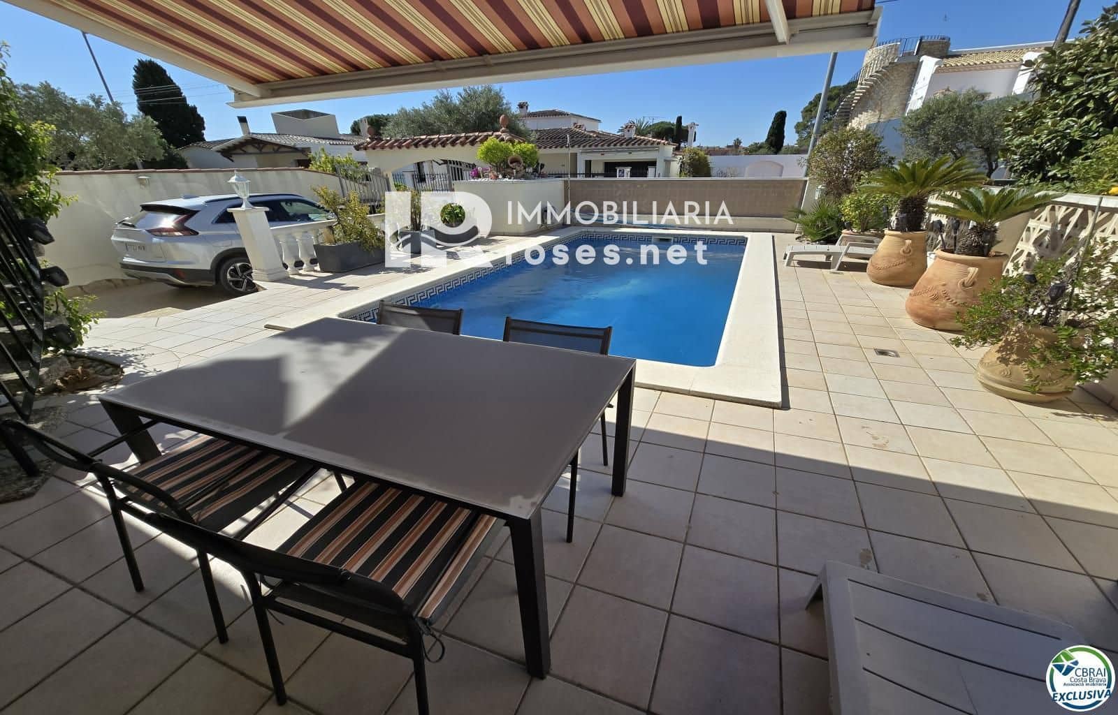 2 Zimmer Villa zu verkaufen in Empuriabrava mit Pool Garage - 495.000 € (Ref: 10169348)