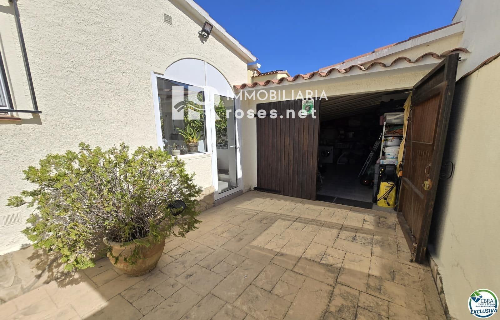 2 Zimmer Villa zu verkaufen in Empuriabrava mit Pool Garage - 495.000 € (Ref: 10169348)