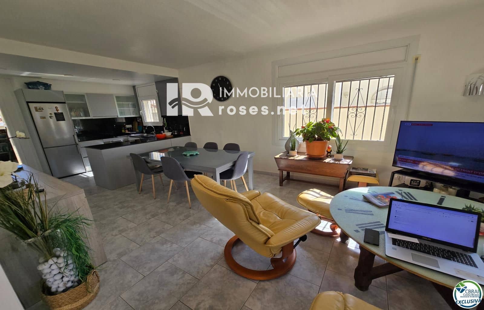 2 Zimmer Villa zu verkaufen in Empuriabrava mit Pool Garage - 495.000 € (Ref: 10169348)