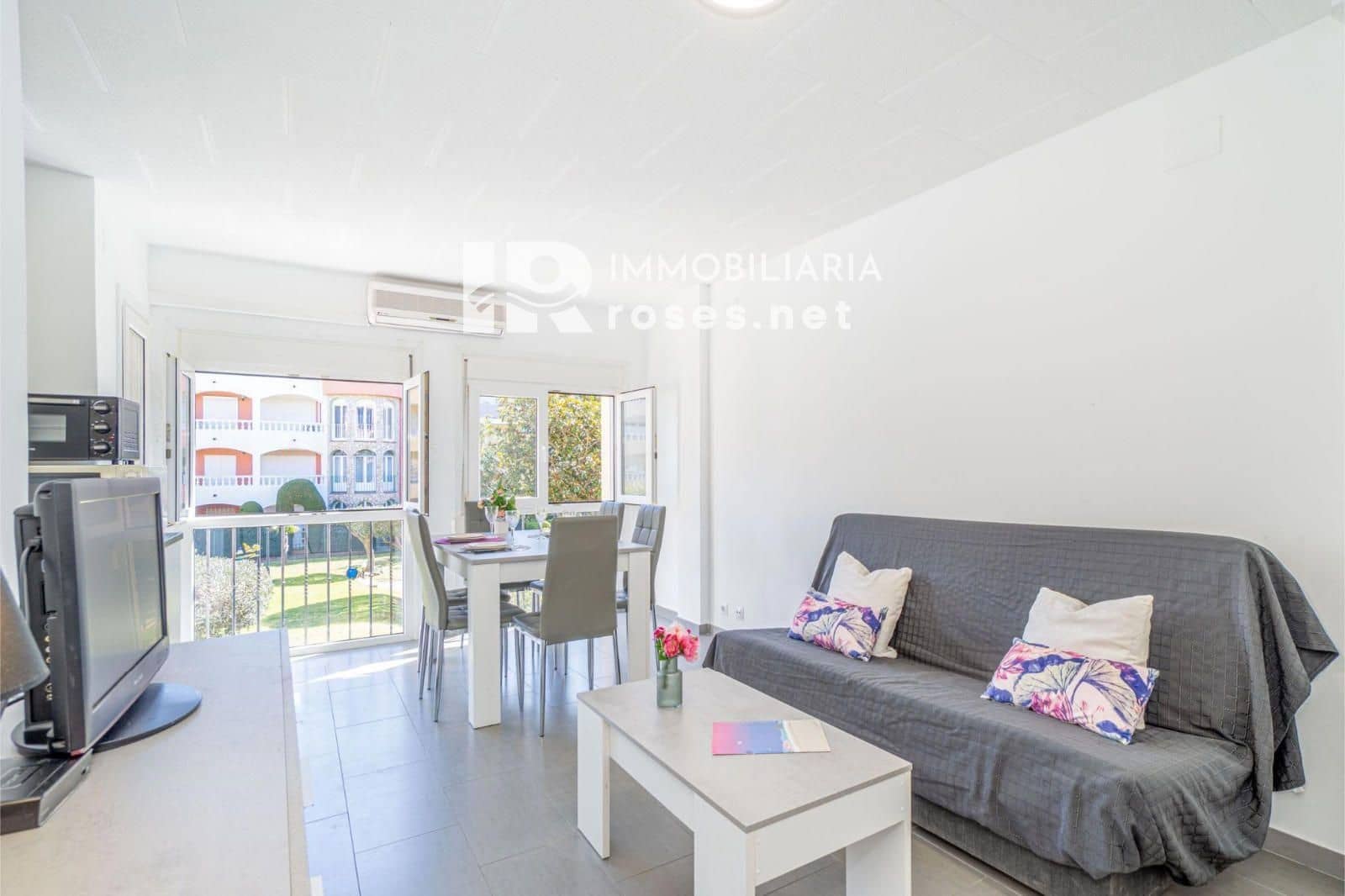 2 soverom Leilighet til salgs i Empuriabrava med svømmebasseng - € 185 000 (Ref: 10177512)