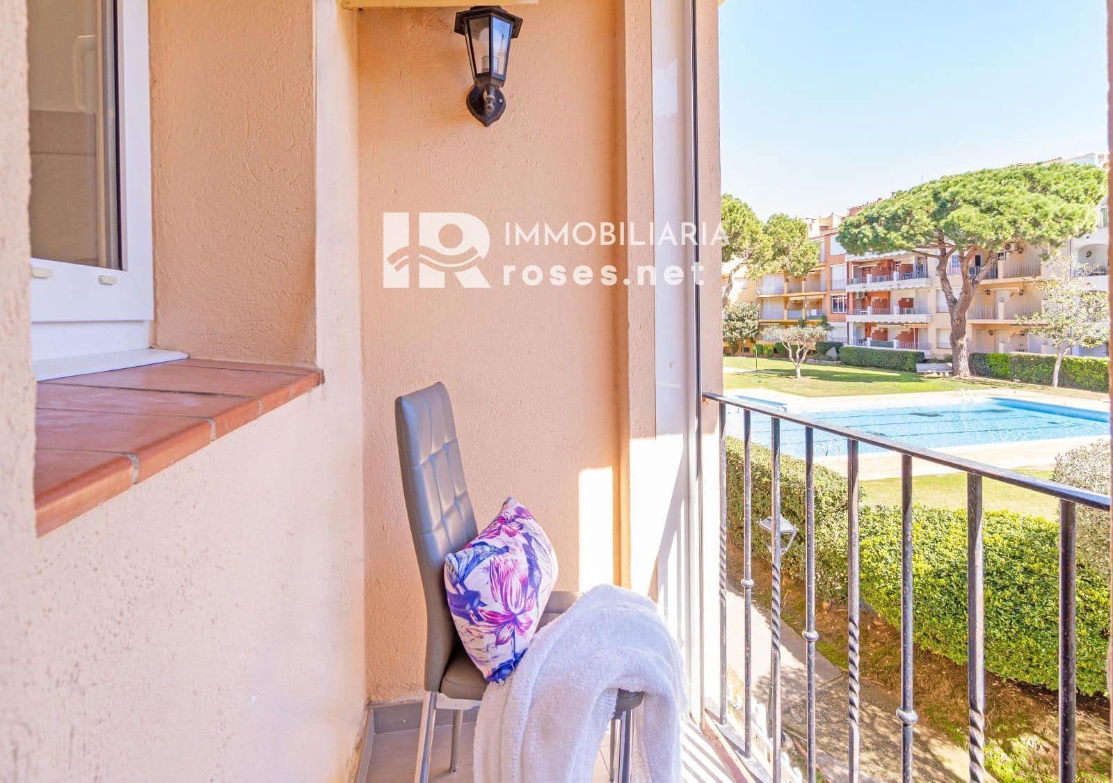 2 soverom Leilighet til salgs i Empuriabrava med svømmebasseng - € 185 000 (Ref: 10177512)