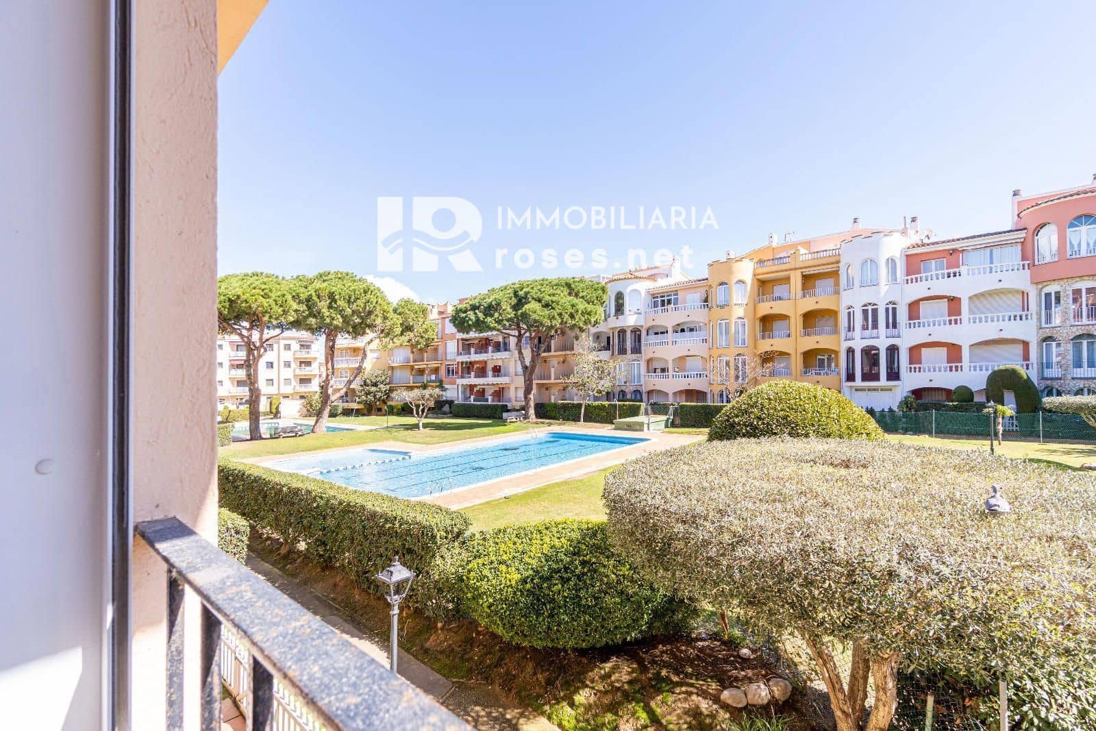 2 soverom Leilighet til salgs i Empuriabrava med svømmebasseng - € 185 000 (Ref: 10177512)