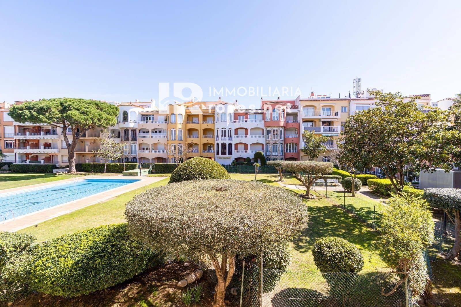 2 soverom Leilighet til salgs i Empuriabrava med svømmebasseng - € 185 000 (Ref: 10177512)