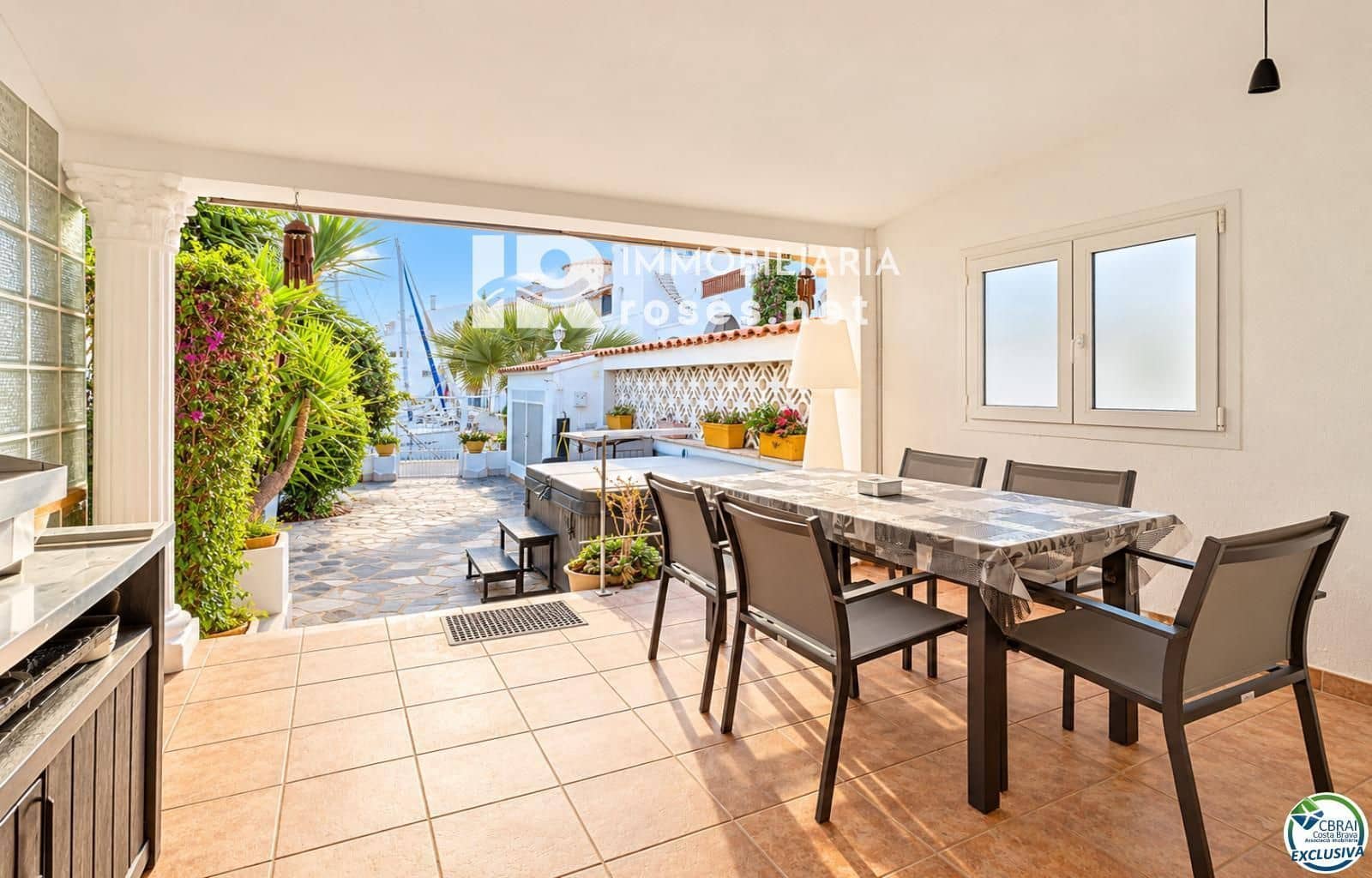2 sypialnia Willa na sprzedaż w Empuriabrava z garażem - 490 000 € (Ref: 10185464)