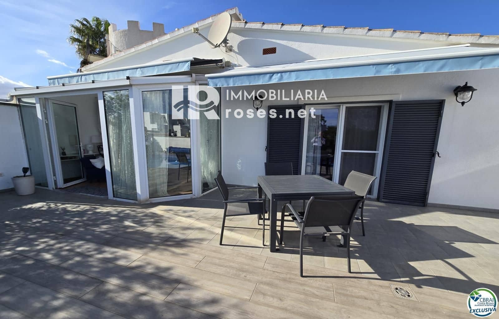 3 sovrum Villa till salu i Empuriabrava med pool garage - 849 000 € (Ref: 10185465)
