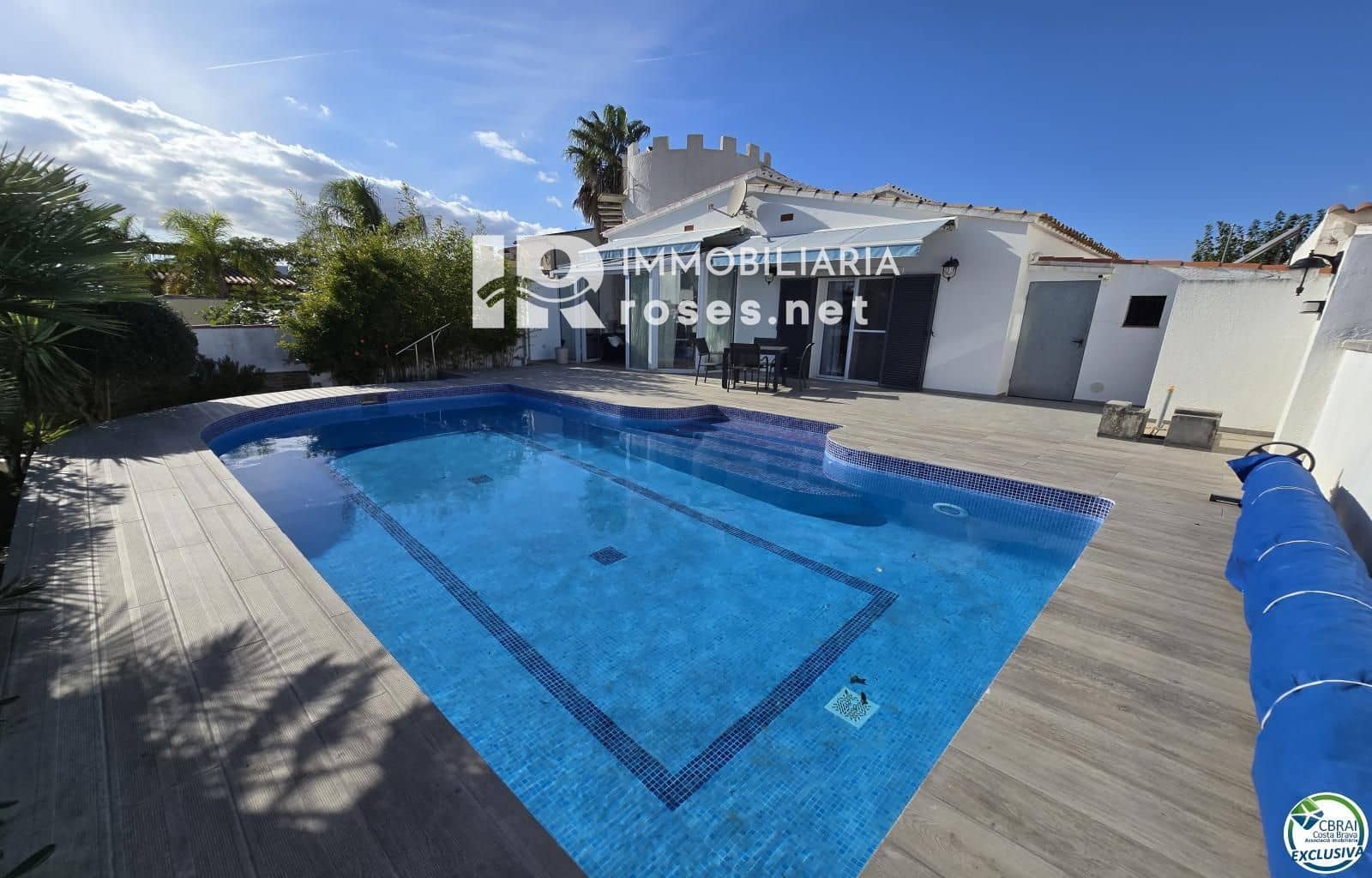 3 sovrum Villa till salu i Empuriabrava med pool garage - 849 000 € (Ref: 10185465)