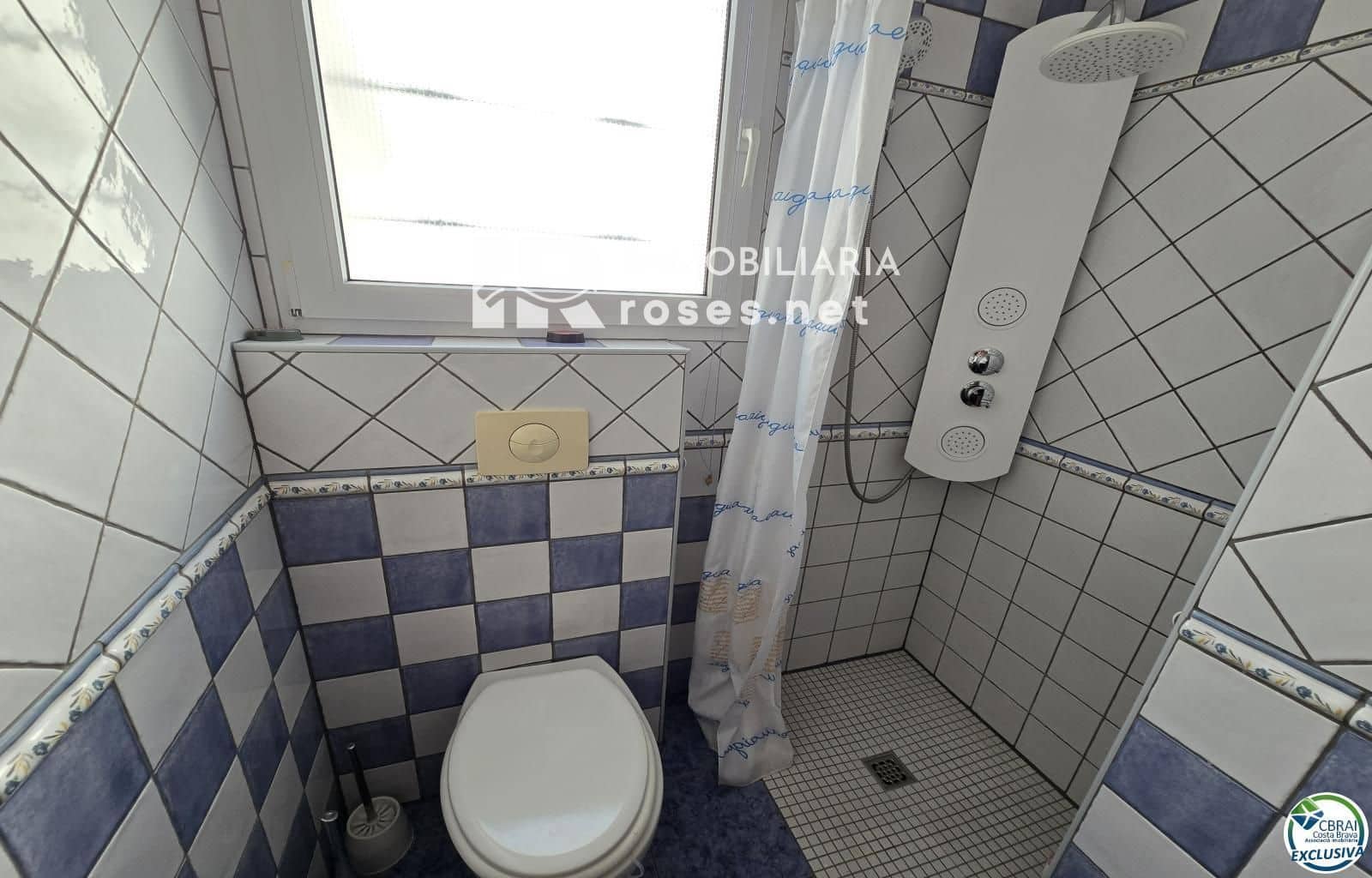 3 sovrum Villa till salu i Empuriabrava med pool garage - 849 000 € (Ref: 10185465)
