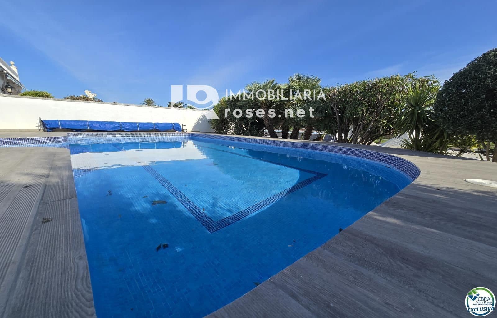 3 sovrum Villa till salu i Empuriabrava med pool garage - 849 000 € (Ref: 10185465)