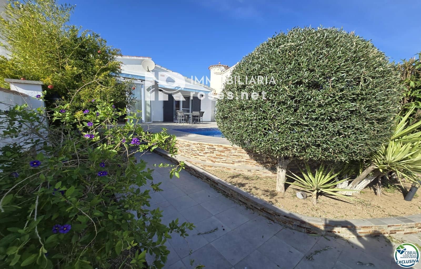 3 sovrum Villa till salu i Empuriabrava med pool garage - 849 000 € (Ref: 10185465)