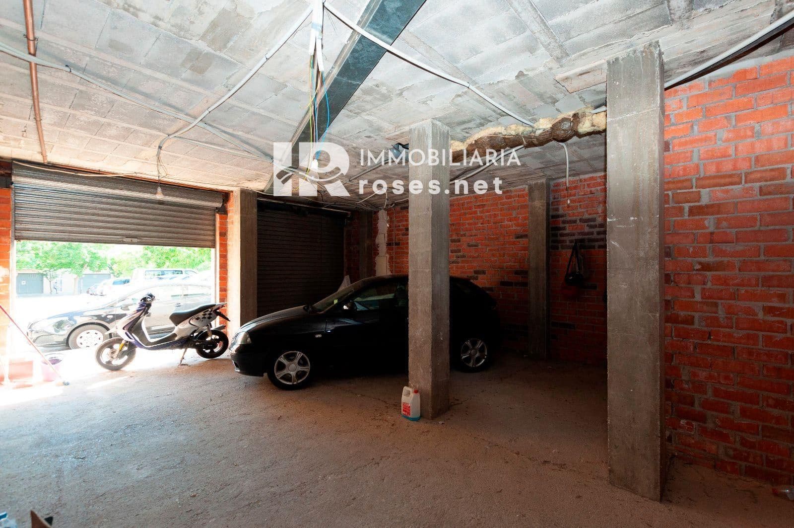 Erhverv til salg i Roses - € 192.000 (Ref: 6304598)