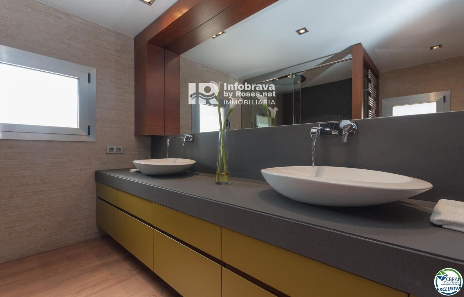 3 slaapkamer Villa te koop in Roses met zwembad - € 675.000 (Ref: 6304633)