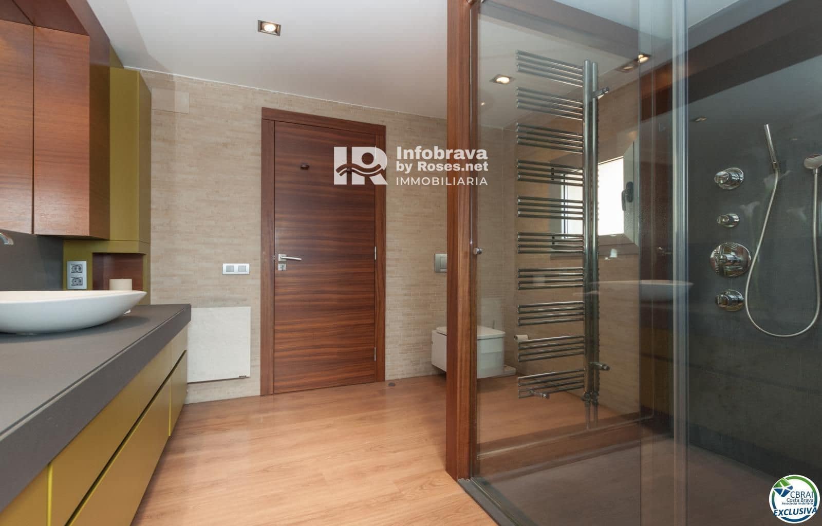 3 slaapkamer Villa te koop in Roses met zwembad - € 675.000 (Ref: 6304633)