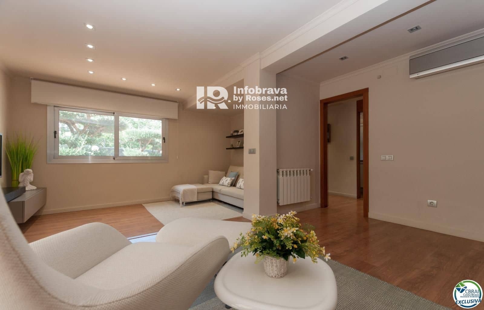 3 slaapkamer Villa te koop in Roses met zwembad - € 675.000 (Ref: 6304633)