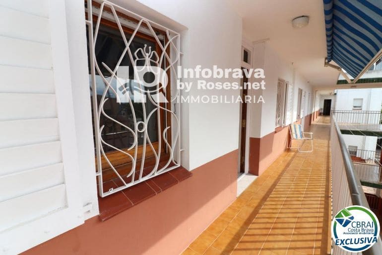 2 slaapkamer Appartement te koop in Castello d'Empuries - € 219.000 (Ref: 6305567)