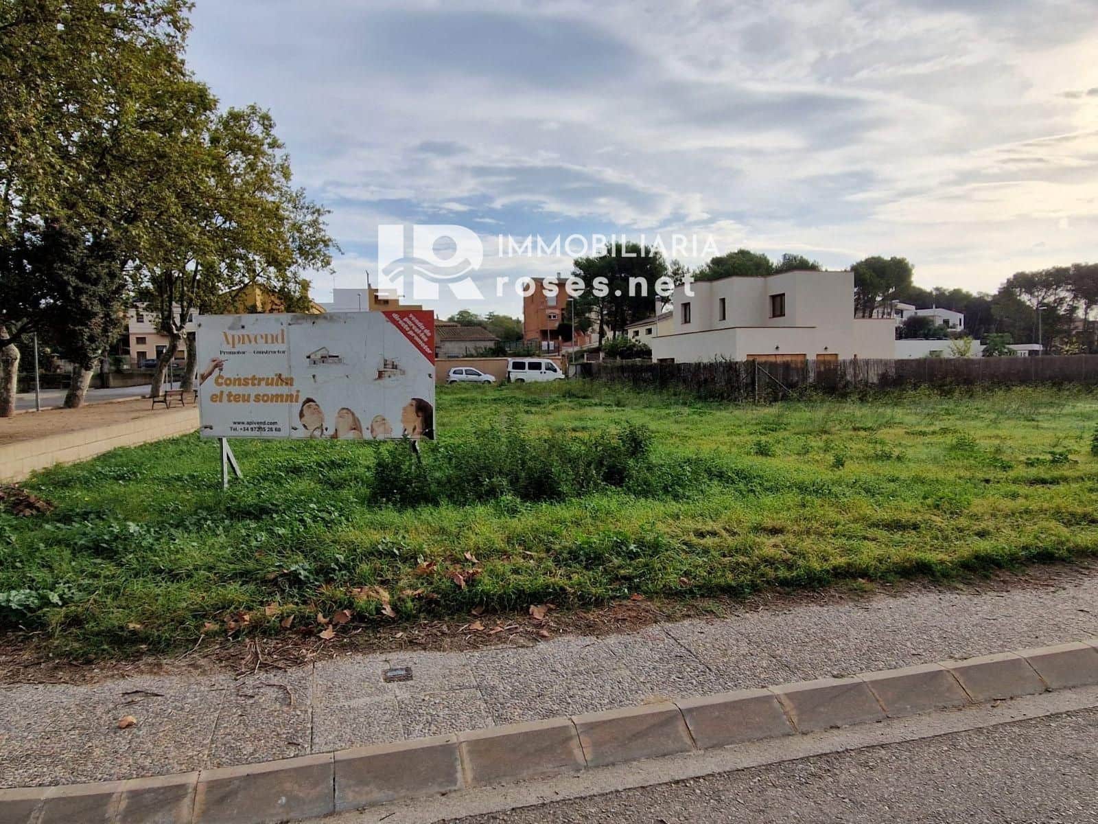 Byggegrund til salg i Garriguella - € 210.000 (Ref: 7205690)