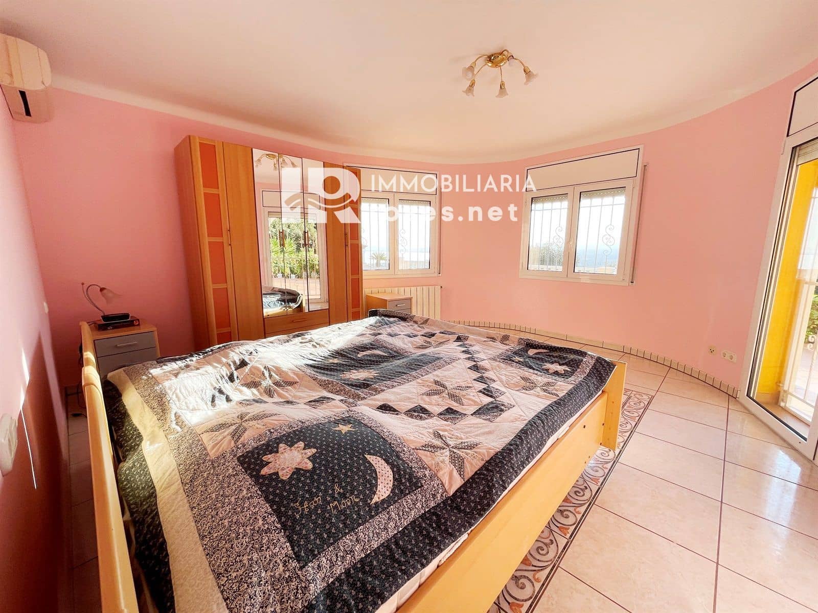 4 bedroom Villa for sale in El Mas Fumats with pool garage - € 780,000 (Ref: 7348596)