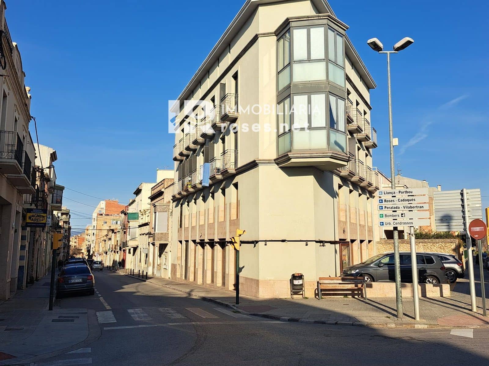 Erhverv til salg i Figueres - € 168.000 (Ref: 7435917)