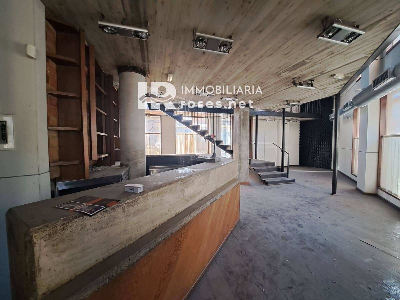 Erhverv til salg i Figueres - € 168.000 (Ref: 7435917)