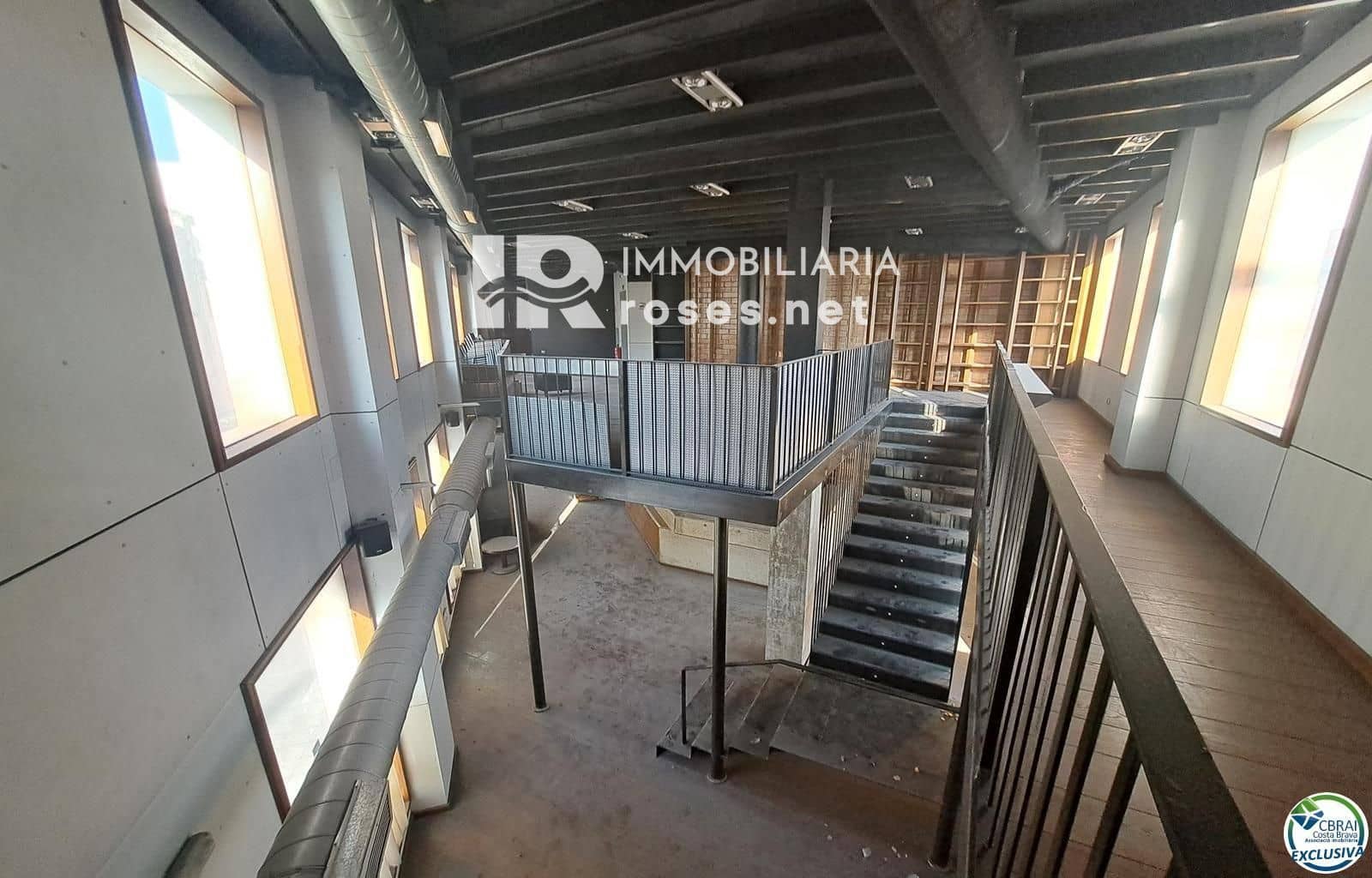 Erhverv til salg i Figueres - € 168.000 (Ref: 7435917)