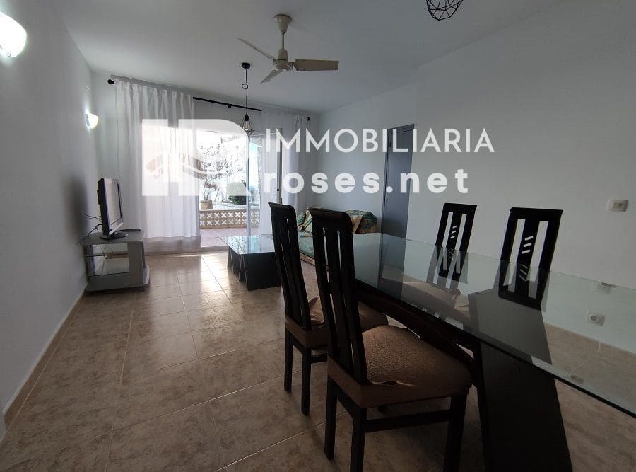 2 bedroom Beach Apartment for sale in Roses - € 235,755 (Ref: 7544320)