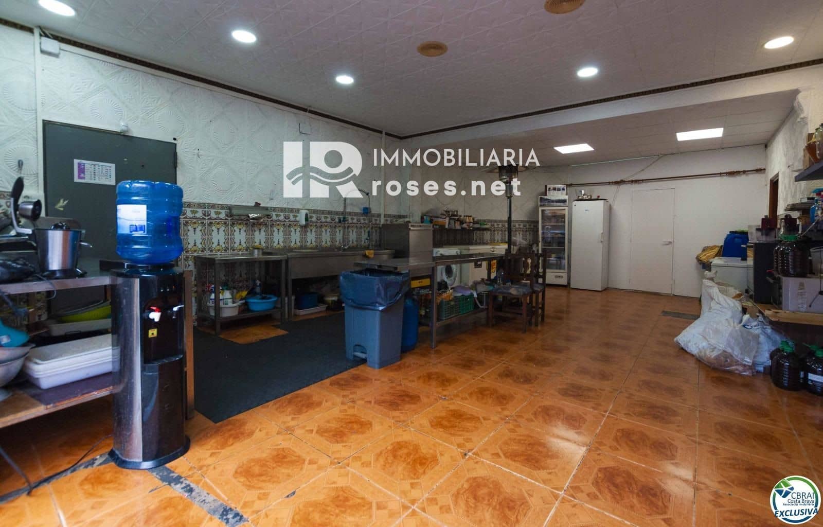 Erhverv til salg i Roses - € 746.000 (Ref: 7559152)