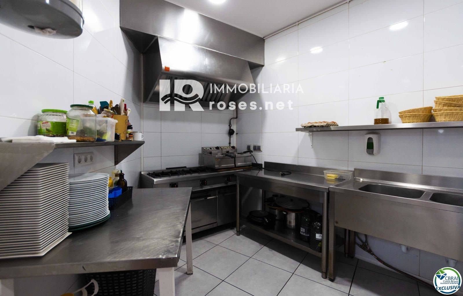 Erhverv til salg i Roses - € 746.000 (Ref: 7559152)