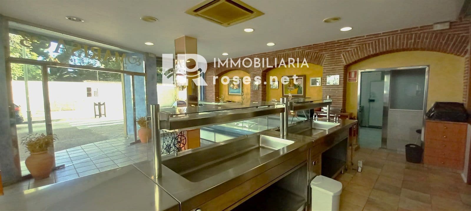 Erhverv til salg i Llanca - € 319.000 (Ref: 7592234)