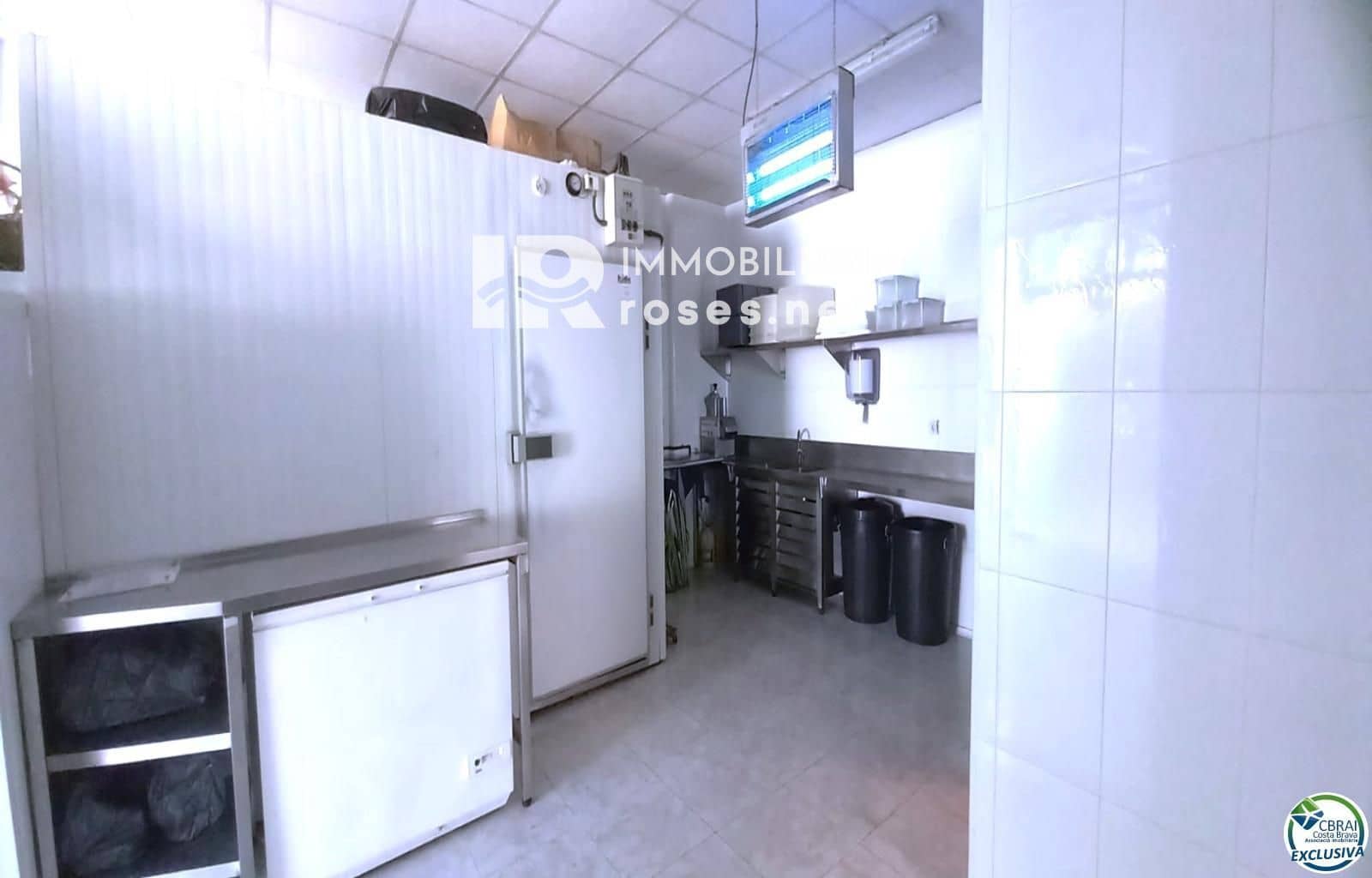 Erhverv til salg i Llanca - € 319.000 (Ref: 7592234)