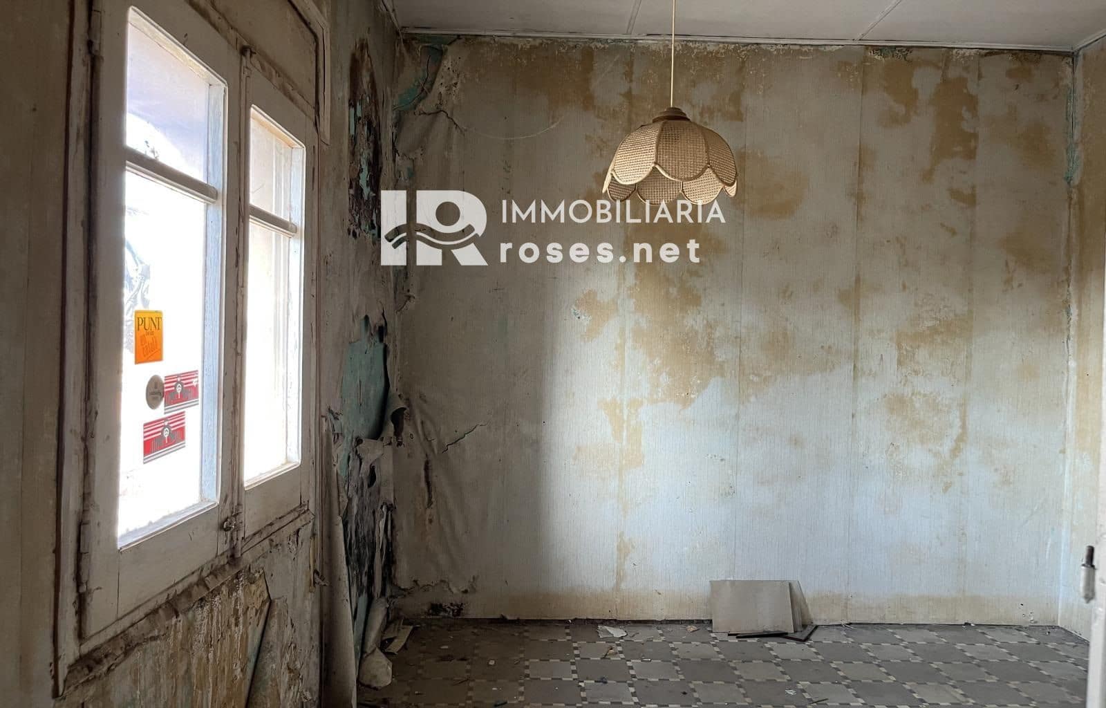 Villa til salg i Vilamacolum - € 349.000 (Ref: 7712691)