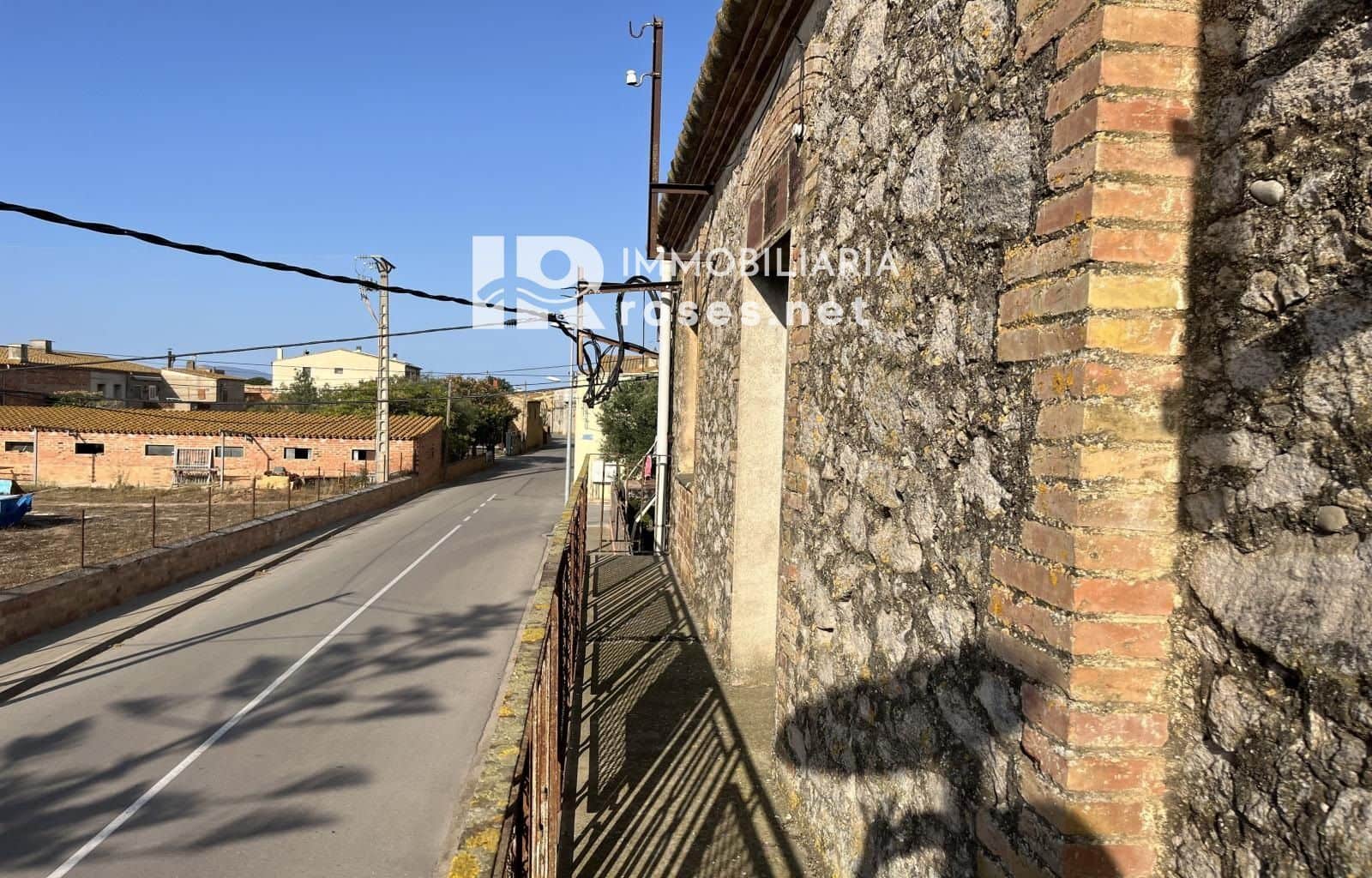 Villa til salg i Vilamacolum - € 349.000 (Ref: 7712691)