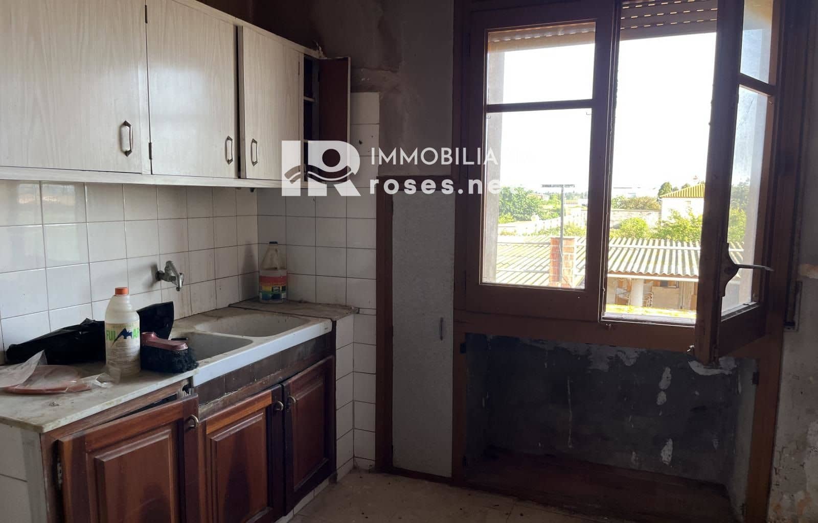 Villa til salg i Vilamacolum - € 349.000 (Ref: 7712691)