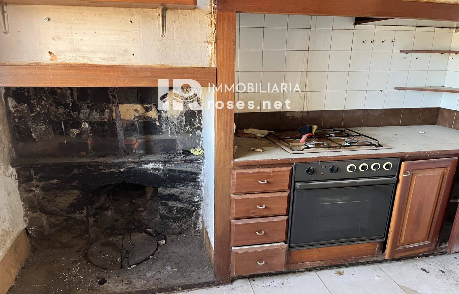 Villa til salg i Vilamacolum - € 349.000 (Ref: 7712691)