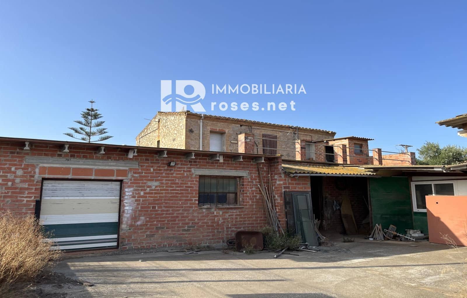 Villa til salg i Vilamacolum - € 349.000 (Ref: 7712691)