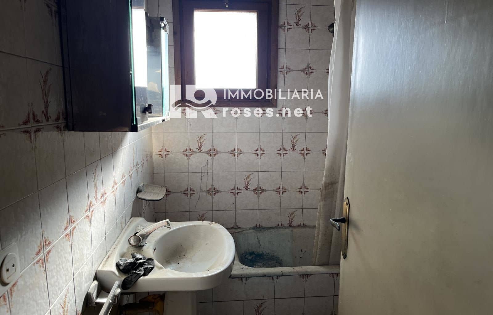 Villa til salg i Vilamacolum - € 349.000 (Ref: 7712691)