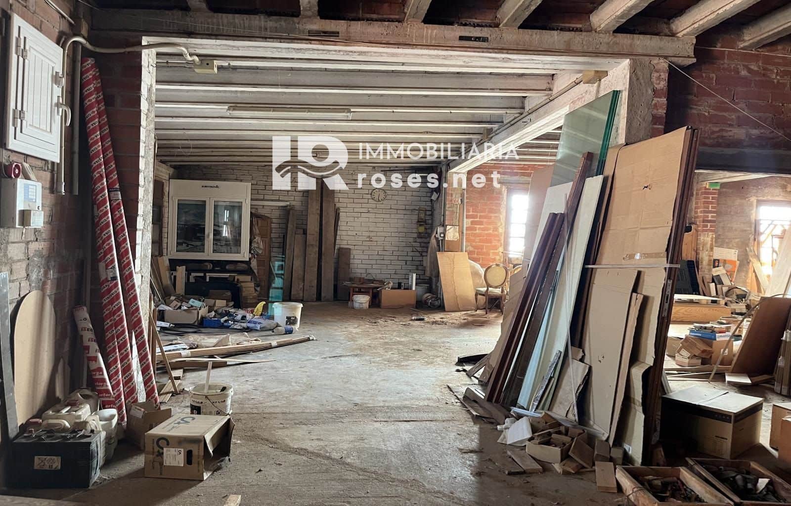 Villa til salg i Vilamacolum - € 349.000 (Ref: 7712691)