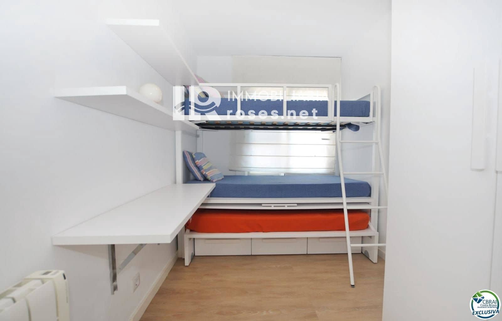 2 bedroom Beach Apartment for sale in Roses - € 385,000 (Ref: 7752197)