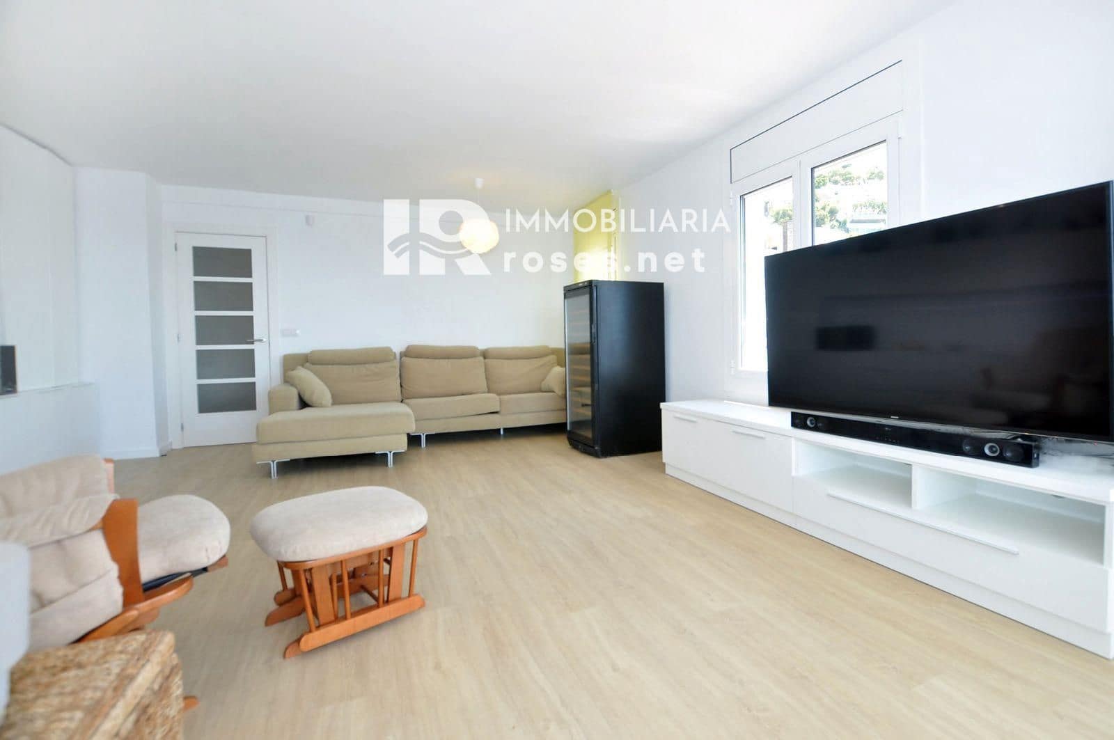 2 bedroom Beach Apartment for sale in Roses - € 385,000 (Ref: 7752197)