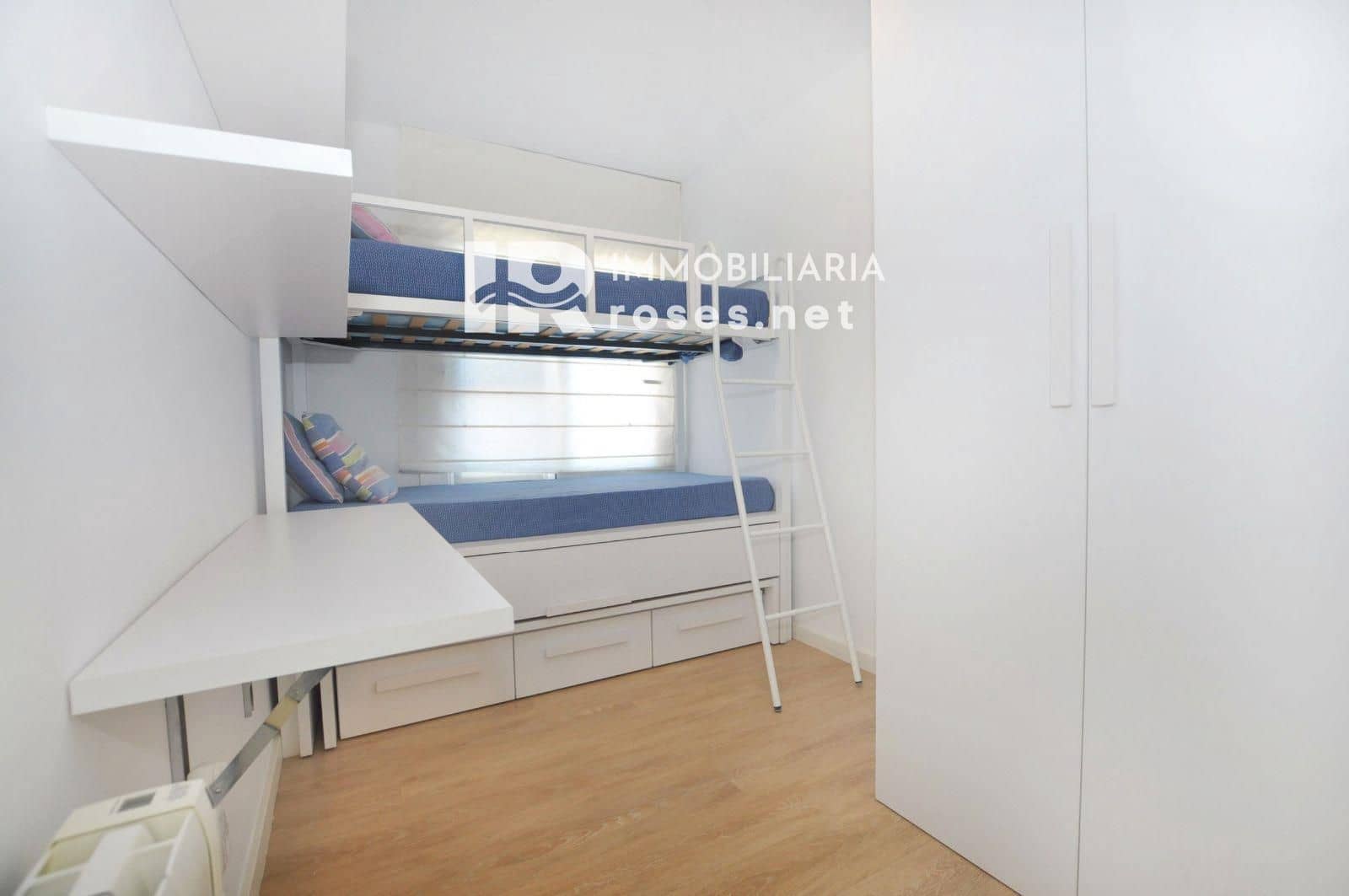 2 bedroom Beach Apartment for sale in Roses - € 385,000 (Ref: 7752197)