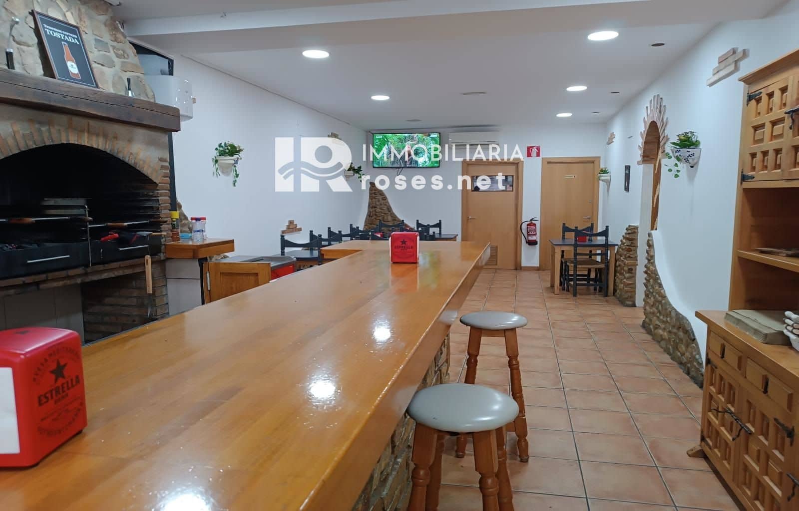 Erhverv til salg i Roses - € 134.000 (Ref: 7808612)