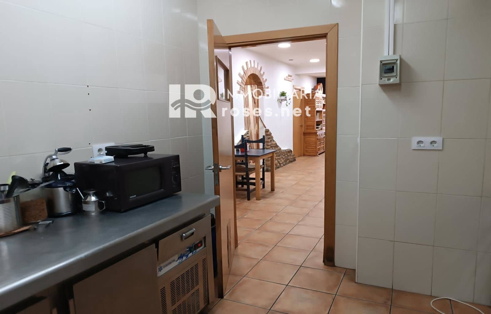 Erhverv til salg i Roses - € 134.000 (Ref: 7808612)